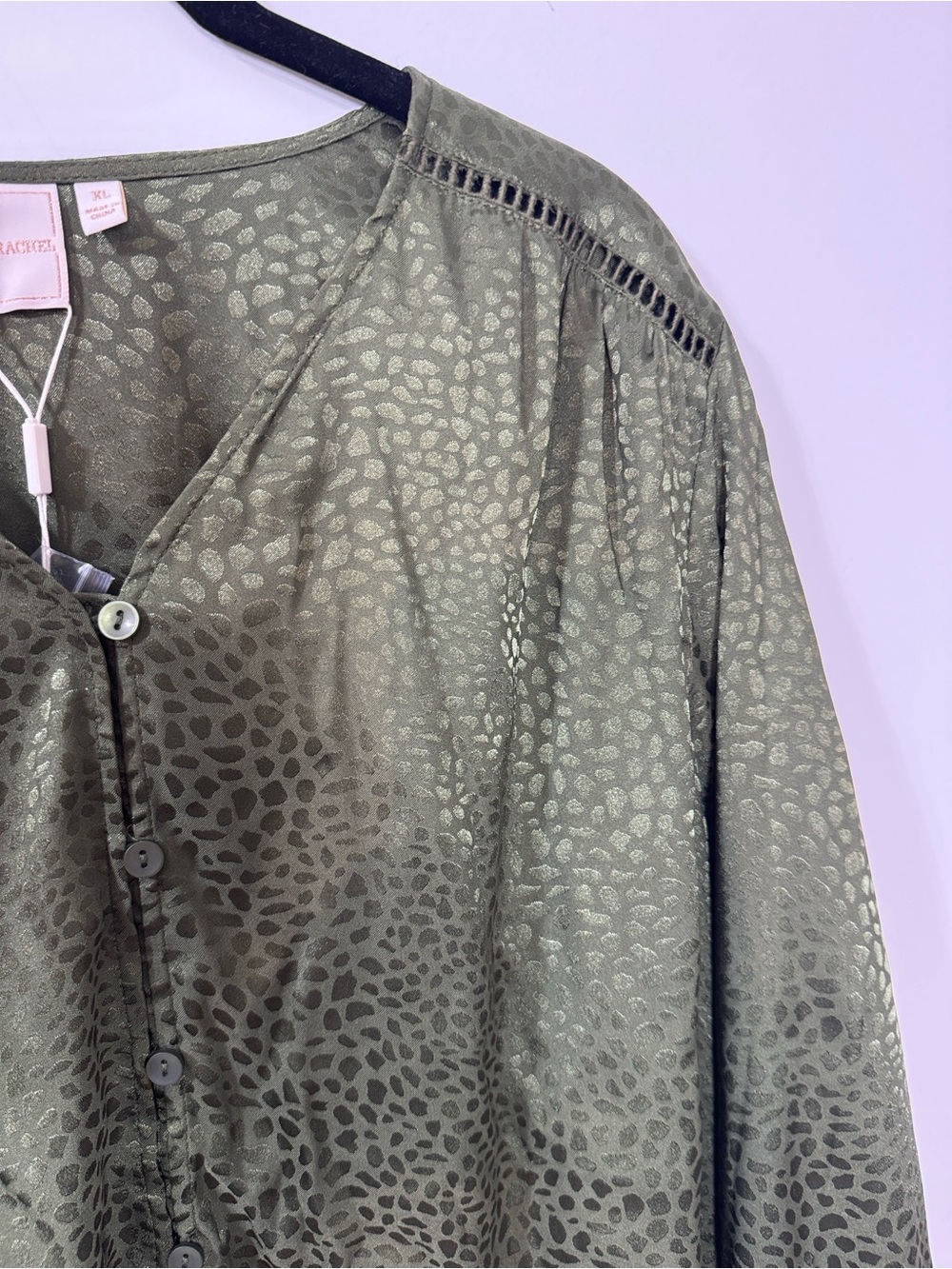 Zac & Rachel Button Down Long Sleeve Blouse in Cyprus - Size XL - Picture 4 of 9